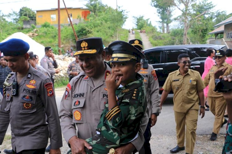 Kapolda NTT menyebut Nono sebagai Bintang dari Selatan Indonesia.