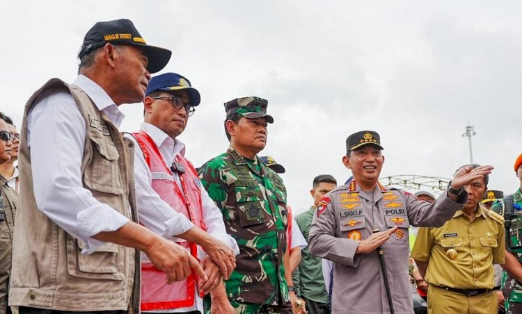 Tinjau Pelabuhan Merak, Kapolri Pastikan Siapkan Upaya Wujudkan Mudik Aman untuk Masyarakat