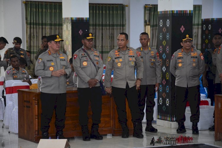 Tiba di Labuan Bajo, Kabaharkam Polri dan Kapolda NTT Langsung Cek Kesiapan Pengamanan KTT Asean ke-42