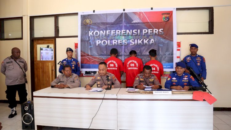 Sat Polairud Ungkap Penangkapan Ikan Dengan Menggunakam Bahan Kimia, Polres Sikka Gelar Konferensi Pers.