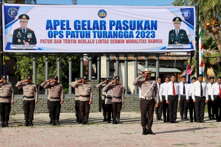 Polres Sumba Timur Awali Ops Patuh Turangga 2023 Dengan Apel Gelar Pasukan