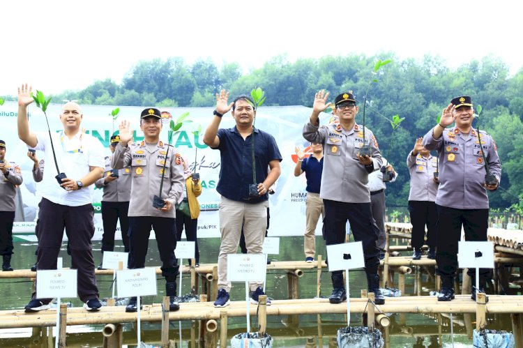 HUT Humas Polri Ke-72 Dirayakan Dengan Gerakan Pelestarian Lingkungan