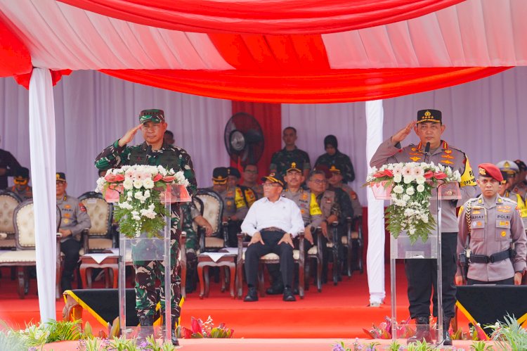 Apel Gelar Pasukan Ops Ketupat, Kapolri Ungkap Upaya-Strategi Wujudkan Mudik yang Aman dan Nyaman.