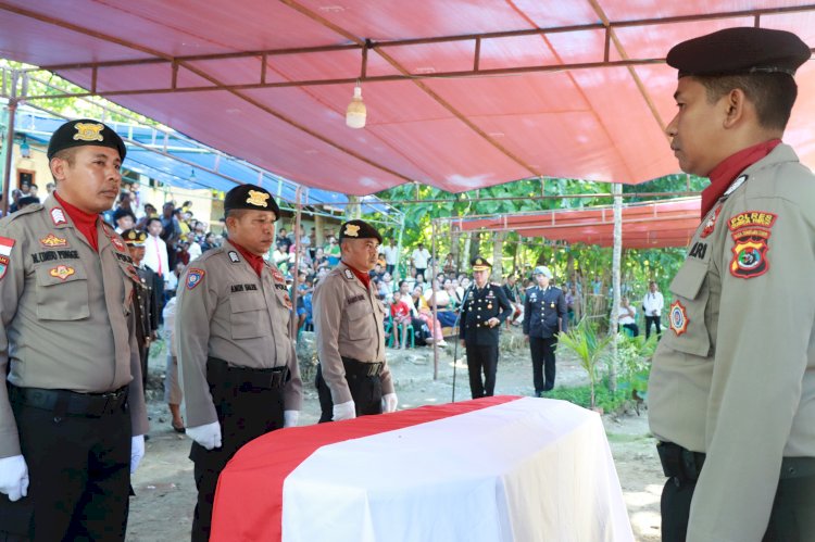 Bripka Petrus Susang Dimakamkan Secara Dinas, Kapolres: Dedikasinya Tinggalkan Makna Mendalam