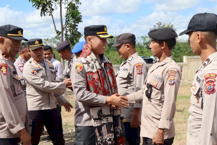Kunjungan Kerja Kapolres Sumba Timur: Perkuat Sinergi dan Jalin Keharmonisan