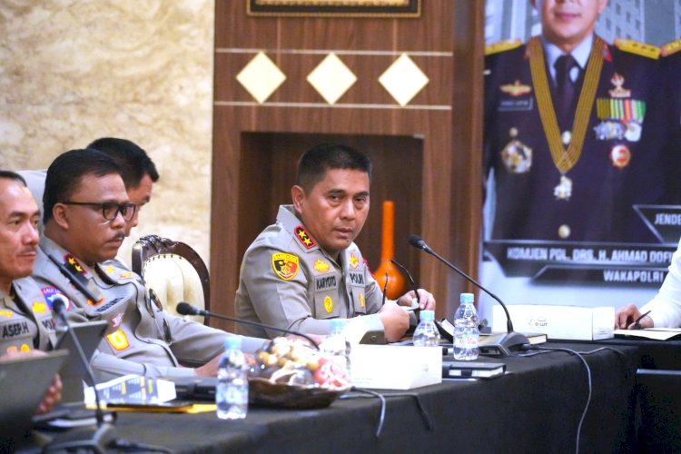 Kapolda Metro Gelar Rakor, Pastikan Peringatan Hari Buruh Berjalan Lancar dan Aman