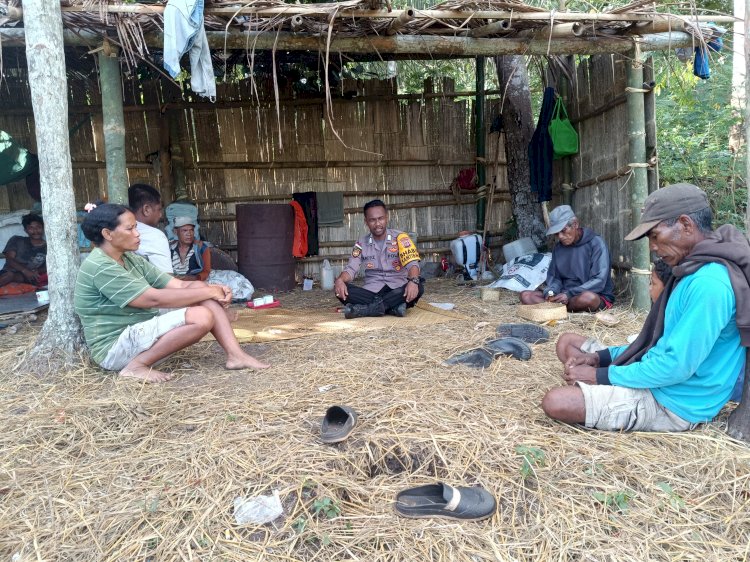 Bhabinkamtibmas Desa Kondamara Tekankan Pentingnya Kamtibmas dan Ketahanan Pangan