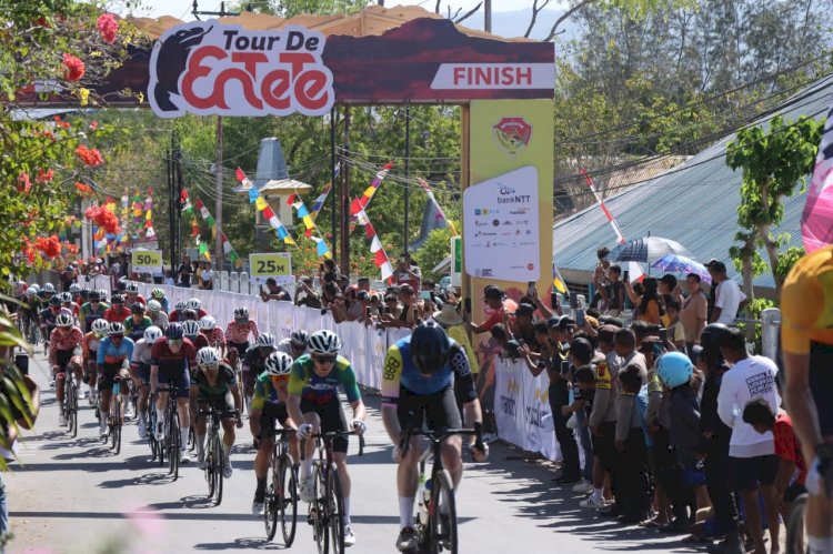 Pengamanan Ketat, Tour De EnTeTe 2025 Stage 4 di Sumba Timur Berjalan Sukses
