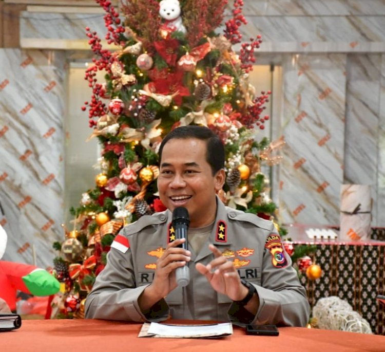 Puji Syukur! Kapolda NTT Irjen Pol Dr. Rudi Darmoko Raih Apresiasi Luar Biasa dari GAMAS-UMK atas Ungkap Dramatis Kasus Pembunuhan Sebastianus Bokol Setelah 3 Tahun