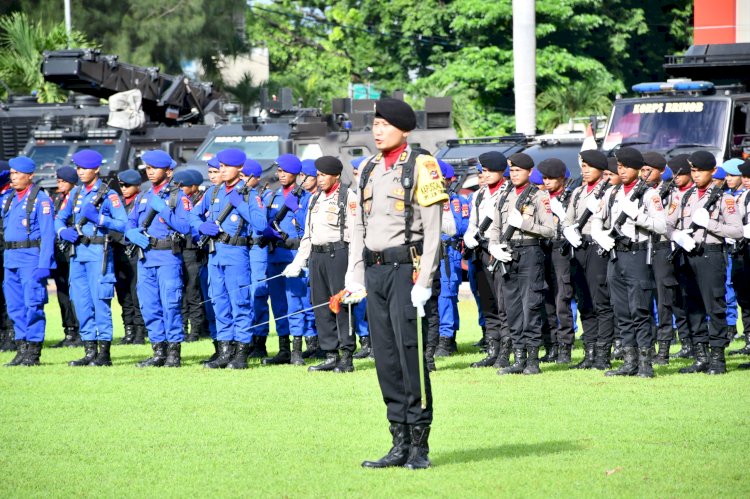 Wakapolda NTT Pimpin Apel Gelar Pasukan Operasi Lilin Turangga 2025, Siap Amankan Natal 2025 dan Tahun Baru 2026