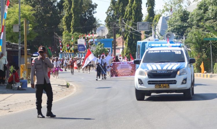 Pastikan Karnaval HUT ke-81 RI Berjalan Aman dan Lancar, Polres Sumba Timur Kerahkan Ratusan Personel