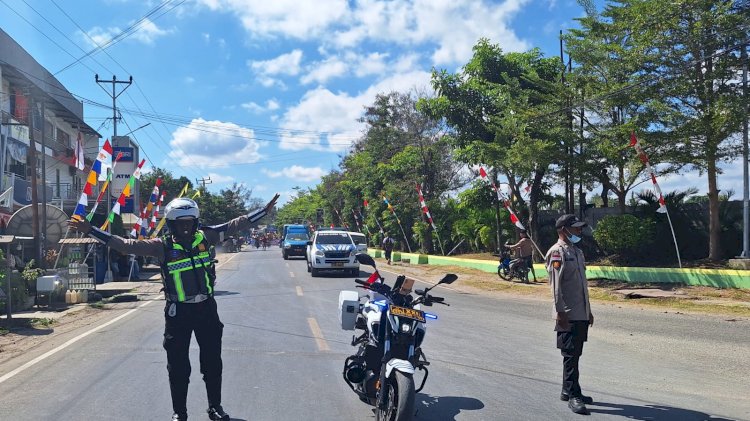 Puncak Karnaval HUT ke-81 RI, Polres Sumba Timur Perkuat Pengamanan dan Ajak Seluruh Elemen Masyarakat Jaga Kamtibmas