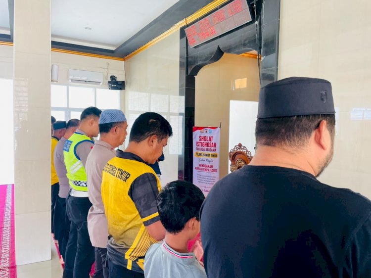 Polres Sumba Timur Gelar Shalat Istighotsah dan Doa Bersama untuk Masyarakat Terdampak Gempa Flores