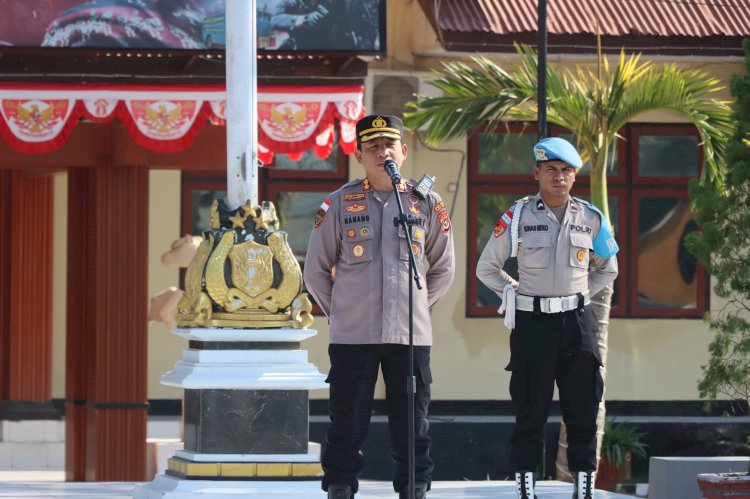 Apel Jam Pimpinan, Kapolres Sumba Timur Tekankan Disiplin sebagai Kunci Pelaksanaan Tugas