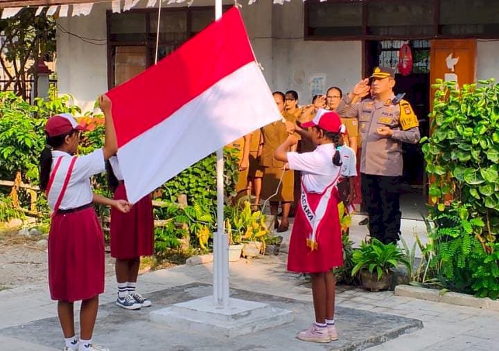 Kapolres Sumba Timur Jadi Irup di SD Inpres Kalu, Tekankan Stop Bullying