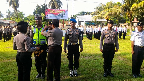 Di Sumba Timur NTT, Pelaksanaan Operasi Simpatik Turangga 2016 Ditandai dengan Pemusnahan 200 Knalpot Racing