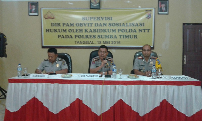 Dit Pam Obvit dan Bidkum Polda NTT Lakukan Supervisi di Polres Sumba Timur