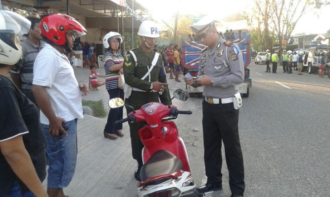 Hari Pertama Operasi Patuh, Polres Sumba Timur 35 Pelanggar Lalin