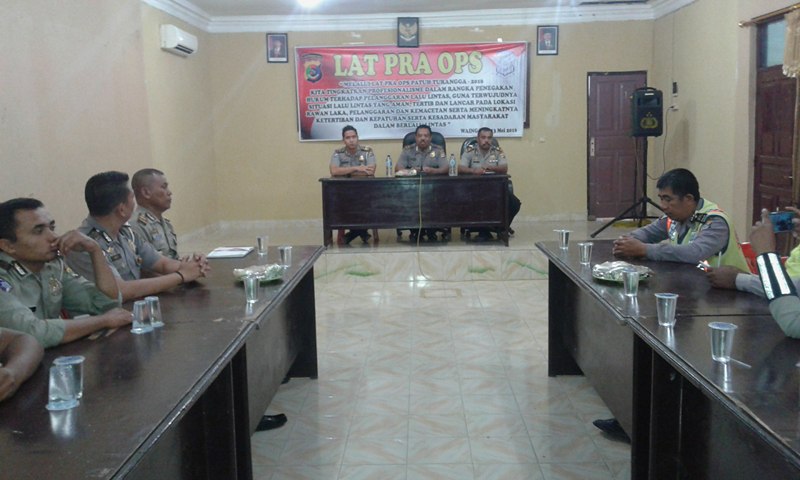 Polres Sumba Timur gelar Lat Pra Ops Patuh Turangga 2016