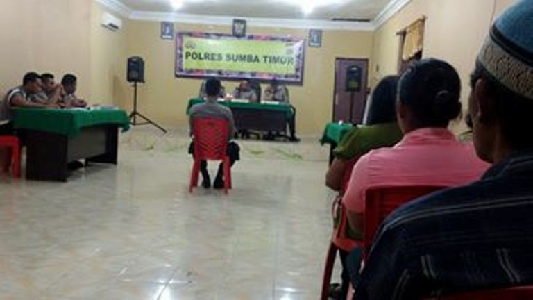 Polres Sumba Timur Sidang 6 Anggota Yang Melakukan Pelanggaran