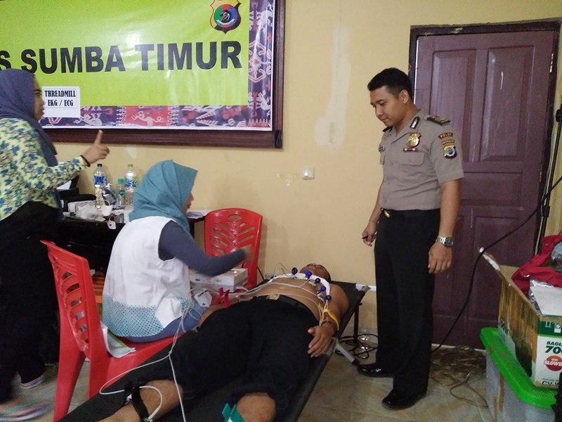 Bid Dokkes Polda NTT Laksanakan Rikkes Berkala Di Polres Sumba Timur