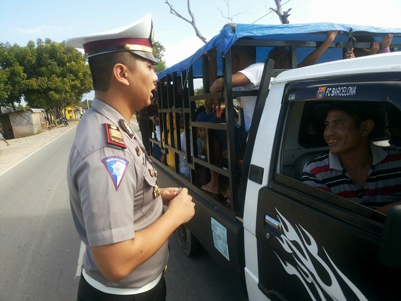 Tekan Angka Pelanggaran Lalu-lintas, Sat Lantas Polres Sumba Timur Laksanakan Operasi Penindakan