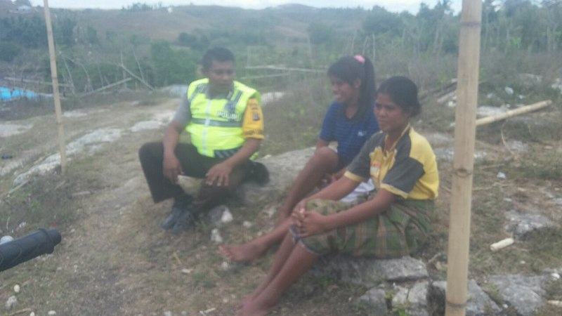 Lasanakan Sambang, Bhabinkamtibmas Pambota Njara Sosialisasikan Undang-undang Perlindungan Anak