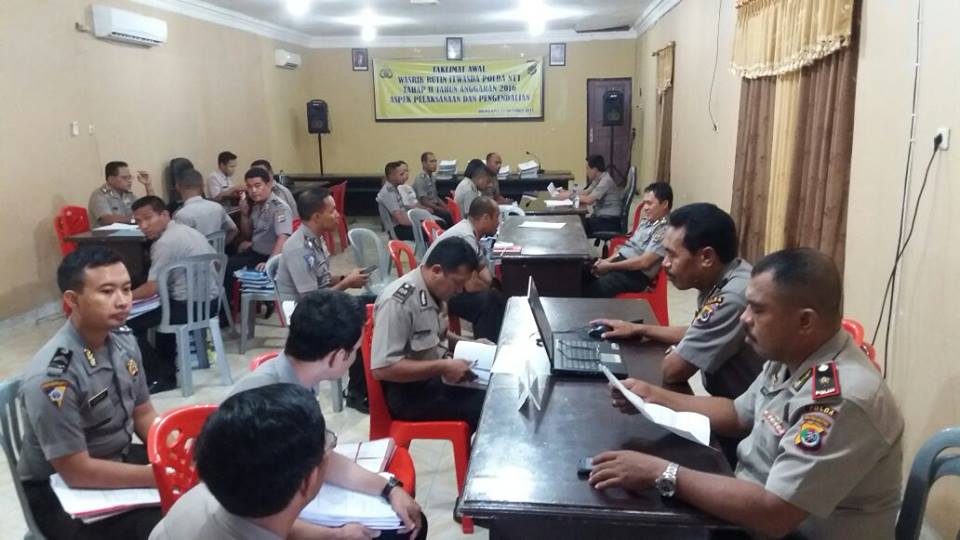 Itwasda Polda NTT Laksanakan Wasrik Di Polres Sumba Timur