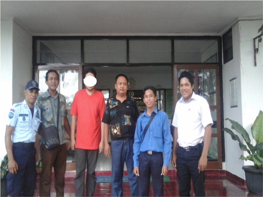 Selesai Menjalani Sidang Vonis Kasus Narkoba, Penyidik Tipikor Polres Sumba Timur Serahkan Tersangka HI Kepada JPU Kejaksaan Negeri Sumba Timur