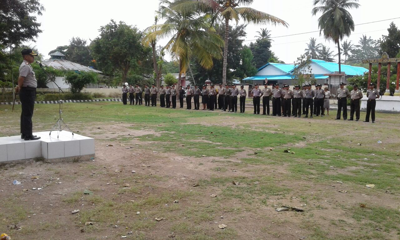 Pimpin Apel Pagi, Kapolres Sumba Timur Ajak Anggotanya Untuk Menjadi Agen Perubahan