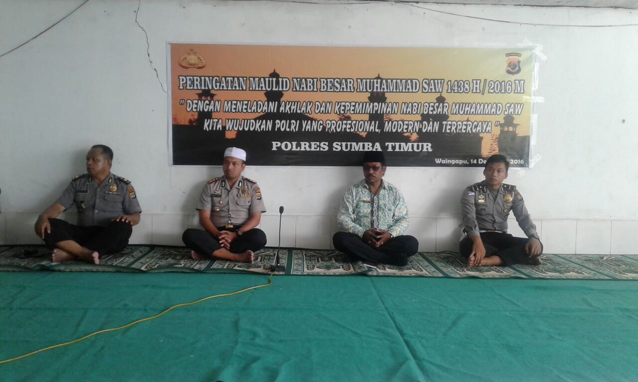 Polres Sumba Timur Rayakan Maulid Nabi Muhammad SAW 1438 H/2016 M