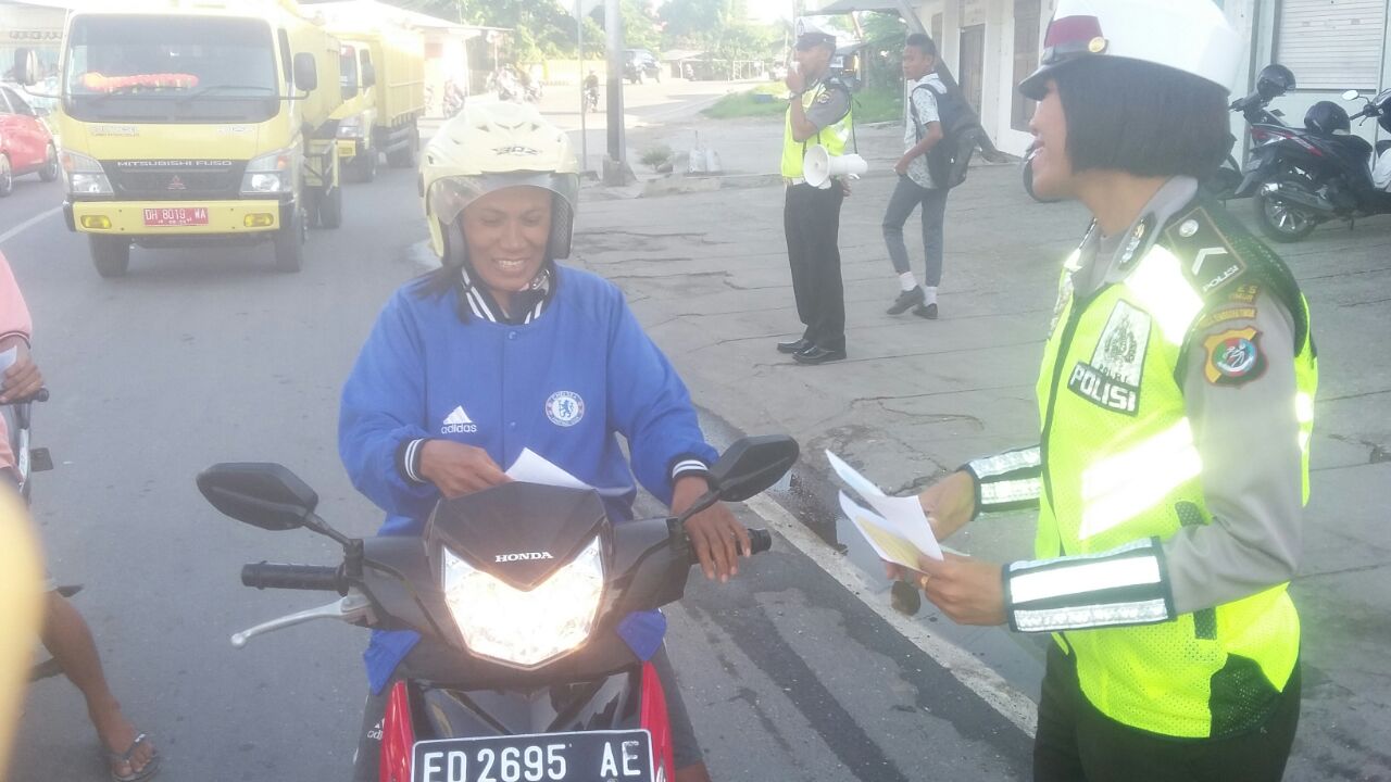 Teguran Simpatik Dan Himbauan Dilaksanakan Unit Dikyasa Satlantas Pada Saat Sostiblalin