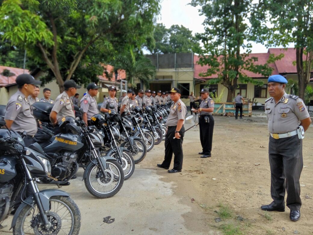 Kapolres Sumba Timur Laksanakan Pemeriksaan Ranmor Bhabinkamtibmas