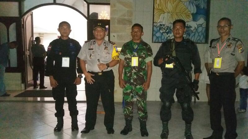 Kapolres Sumba Timur, Cek Lansung Kegiatan Pengamanan Ibadah Paskah