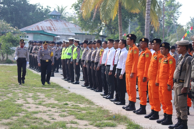 Polres Sumba  Laksanakan Apel Gelar Pasukan Operasi Ramadniya Turangga 2017