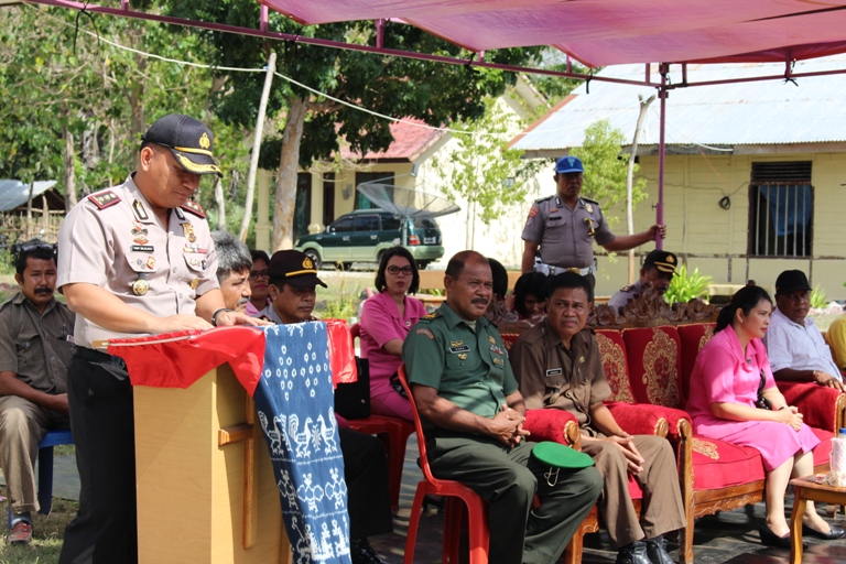 Kunker ke 6 Polsek jajaran, Kapolres Sumba Timur ingatkan tentang bahaya radikalisme