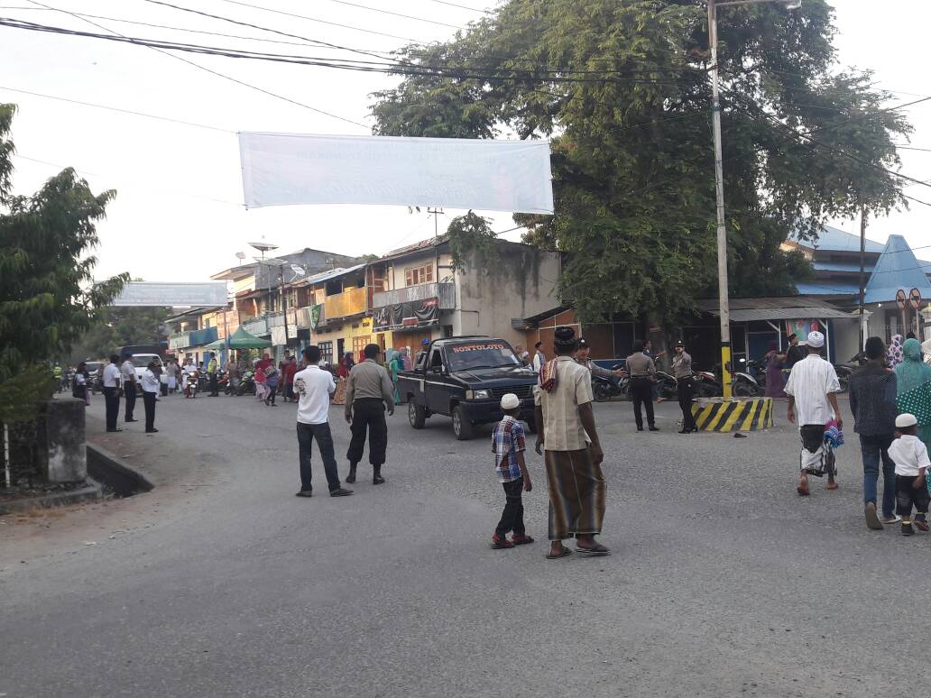 Polres Sumba Timur dan jajaran amankan pelaksanaan Sholad Ied