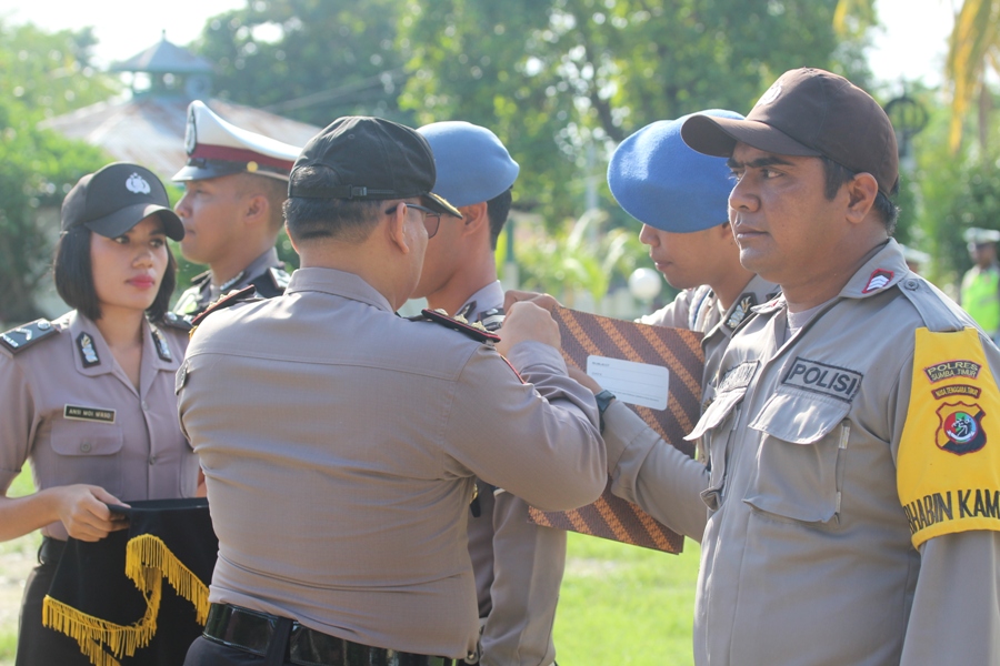 Kapolres Sumba Timur :