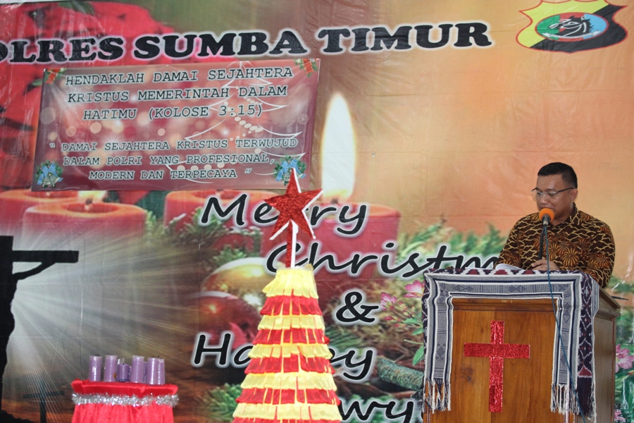 Natal bersama Keluarga Besar Polres Sumba Timur