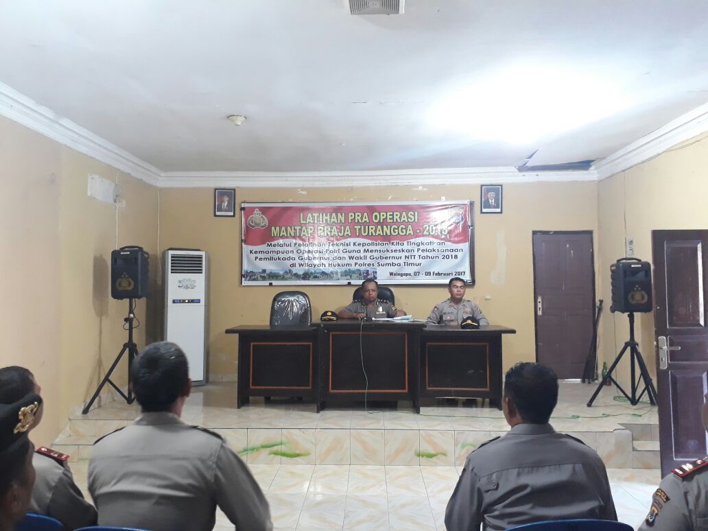 Polres Sumba Timur Laksanakan Lat Pra Ops Mantap Praja Jelang Pilgub NTT 2018