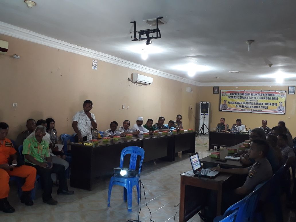 Rakor Ops Semana Santa 2018, Kapolres Sumba Timur Ajak Semua Unsur Terkait Untuk Saling Bekerjasama Dalam Pengamanan Perayaan Paskah Tahun 2018