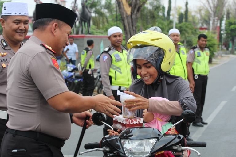 Polres Sumba Timur Gelar