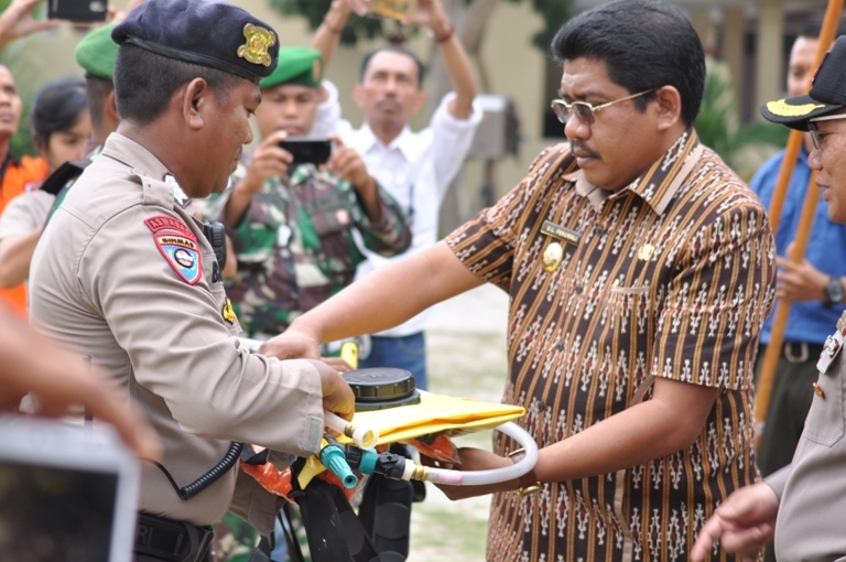 Wakil Bupati Sumba Timur Aperisiasi Kegiatan Apel Siaga Pencegahan Kebakaran Hutan dan Lahan Karena Mengingatkan Untuk  Selalu Menjaga Lingkungan