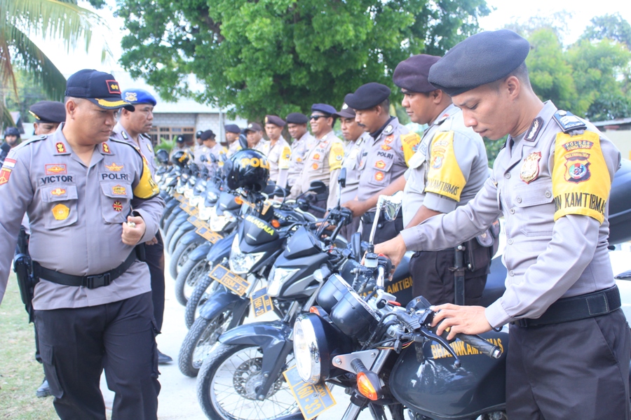 Jelang Pilpres dan Pileg Tahun 2019, Polres Sumba Timur Gelar Apel Almatpasus