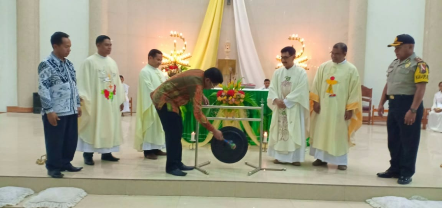 TNI Polri Amankan Pembukaan Hari Pangan Sedunia di Gereja Katholik Sang Penebus Wara