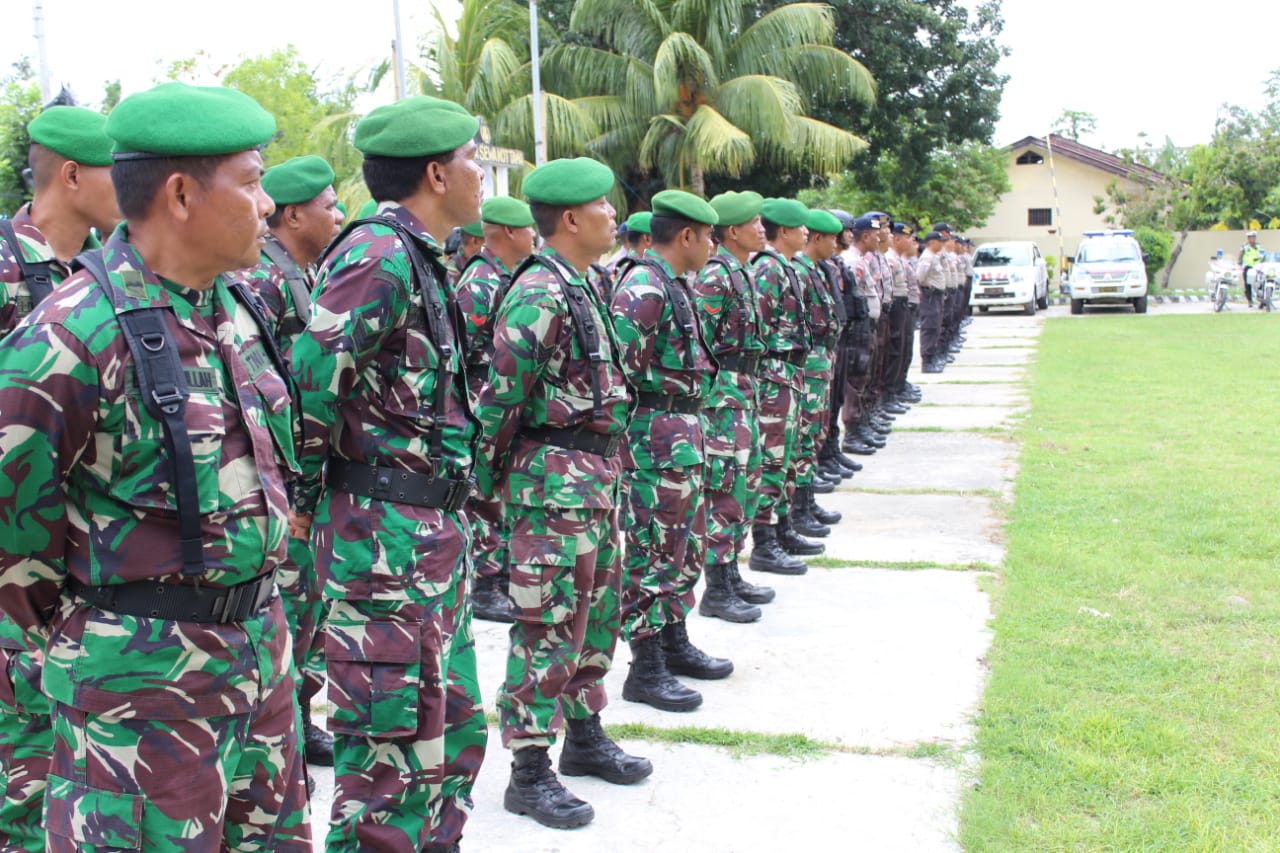 Serpas Pengamanan Pemilu Serentak, TNI Polri di Sumba Timur Apel Bersama