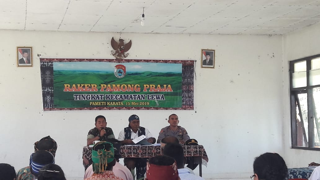 Kapolsek Lewa Ucapkan Terimakasih Kepada Masyarakat Atas Partisipasinya Ikut Menyukseskan Pesta Demokrasi Pemilu 2019