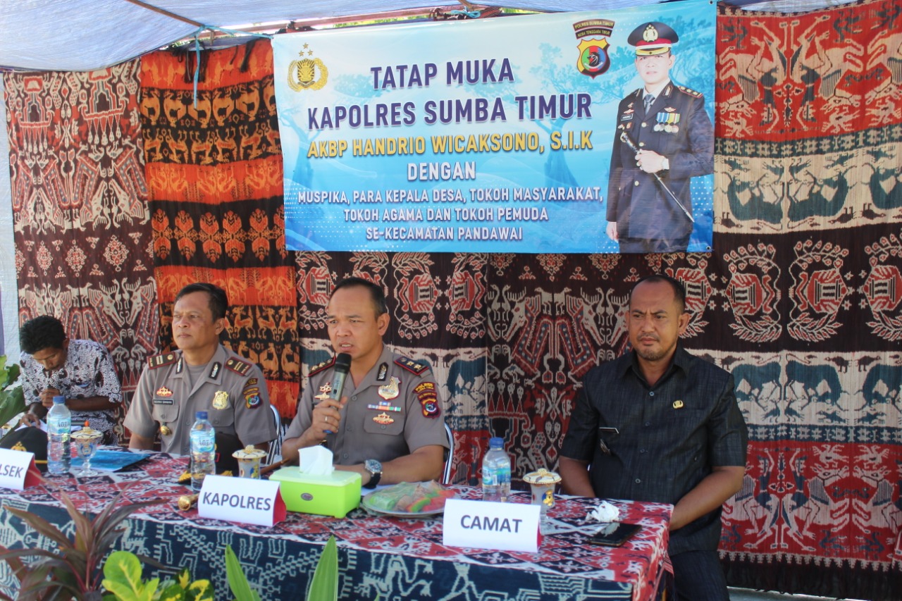 Kapolres Sumba Timur : Terkait Pilkada, Pilihan Boleh Beda,  Namun Bukan Dijadikan Perbedaan dan Perpecahan